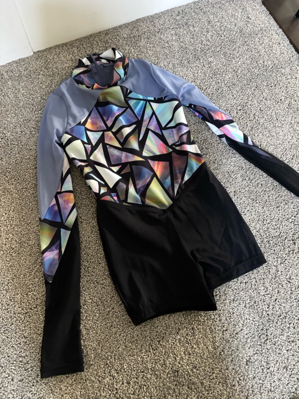 Dance / Gymnastics Long-Sleeve Geometric Print bodysuit with shorts 🤸‍♀️